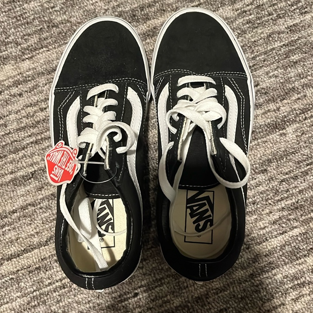 VANS NWT